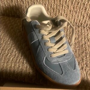 Stylish Blue Suede Sneakers